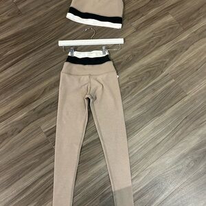 Beyond yoga caught in the midi legging